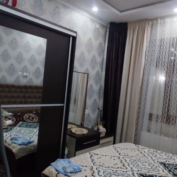 2sotix 2 etaj 8 xona yangi toshmi