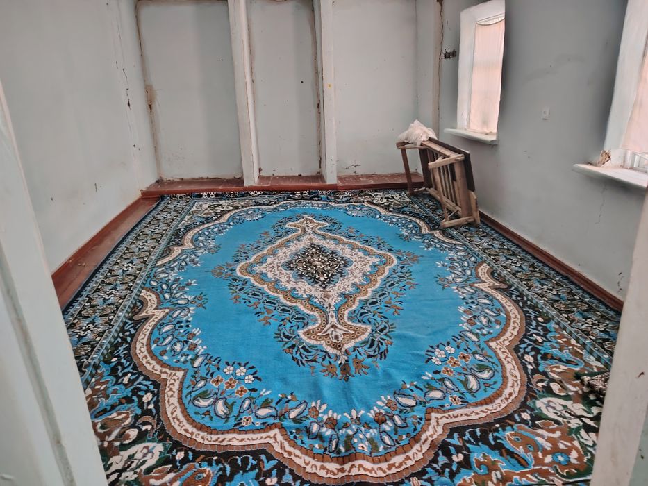 Срочно сдаётся дом участок азодбаше в доль дороги