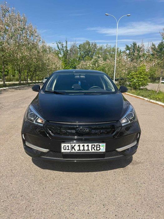 AIQAR E5 elektromobil sotiladi