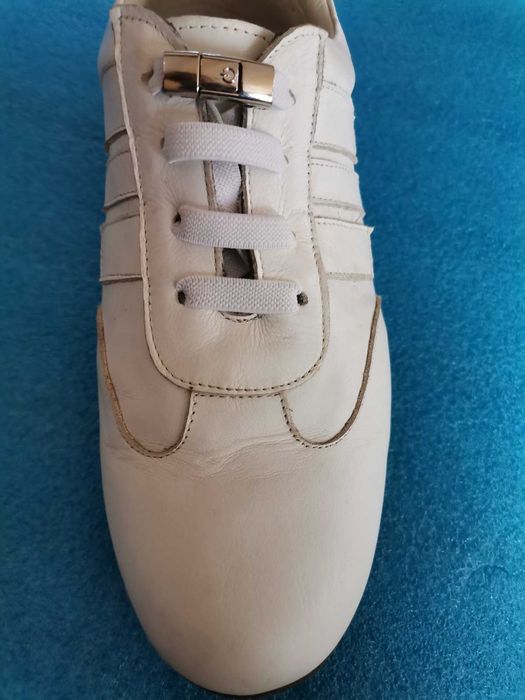 Мързеливи връзки с красива закопчалка