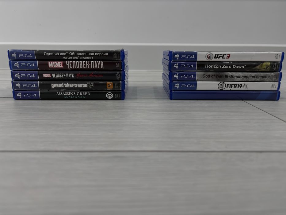 Продам PS4 slim 500gb