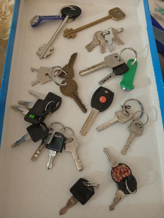 Продам ключи замочные  разные