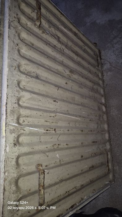 Продавам панелни радиатори