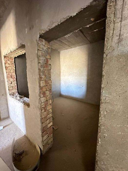 3xonalik kvartira 7qavatda sotiladi saharnaya bolnitsa
3 хонали 7 етаж