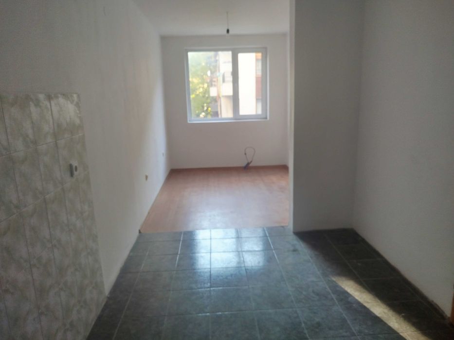 Продава се Тристаен апартамент в София, Белите брези - 68 кв.м за 2956 €/кв.м - Снимка #18