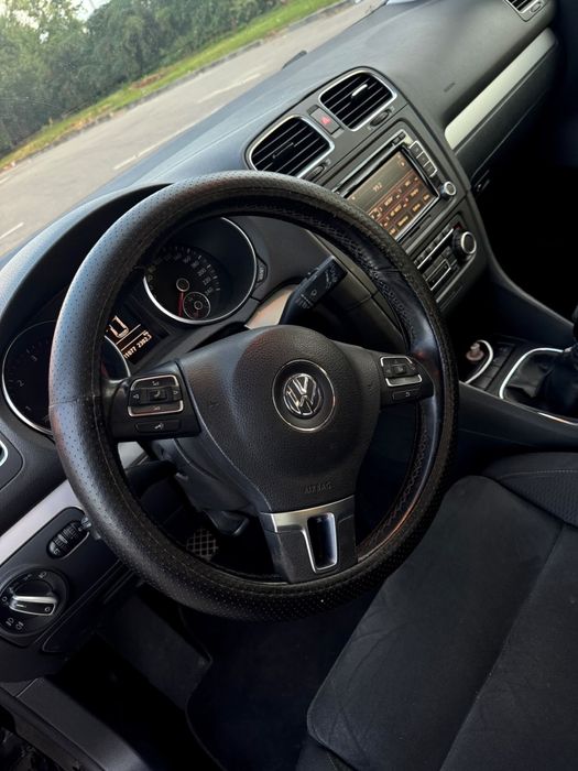 VOLKSWAGEN Golf 2009 — imagine 4