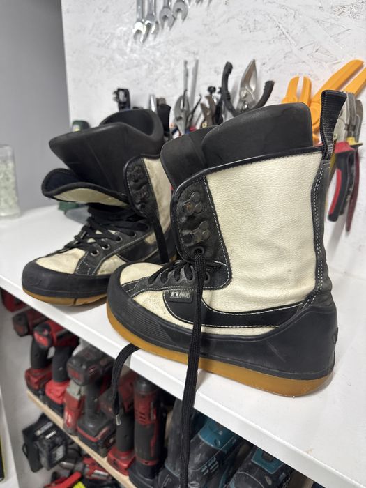 Snowboard boots , marimea 39-40