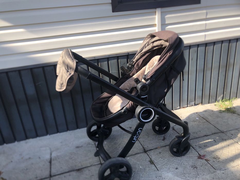 Коляска Chicco Urban