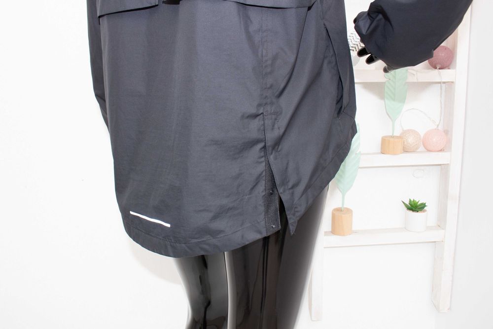 Nike Essential Packable дамско яке черно за бягане влагоотвеждащо М