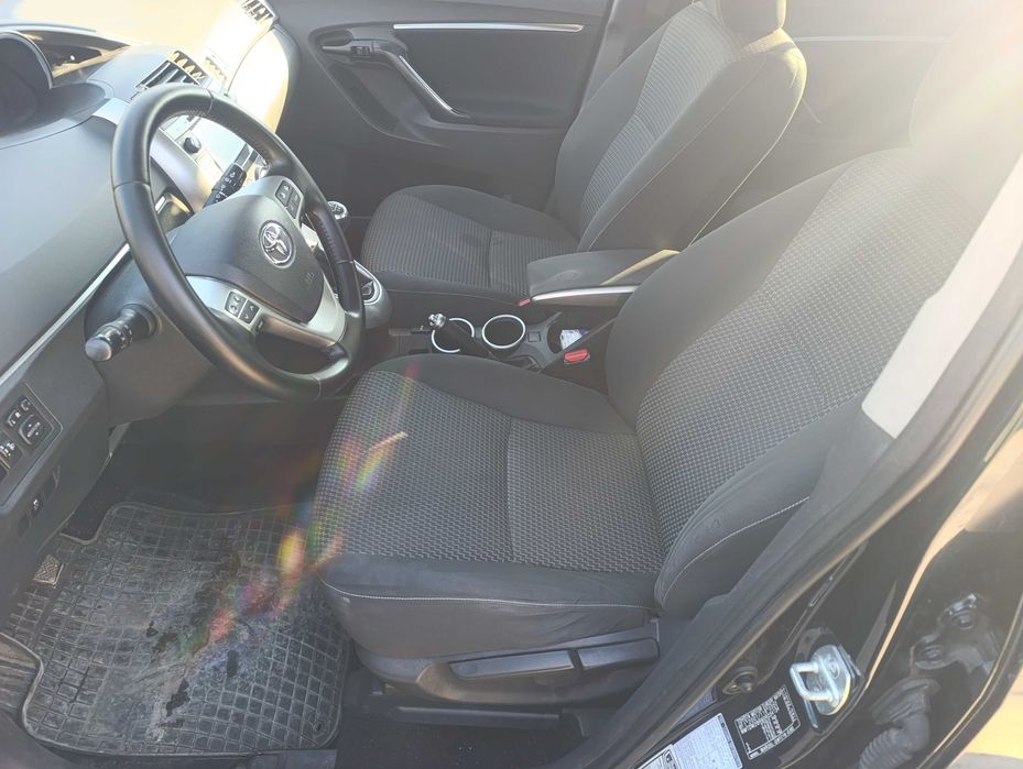 Toyota Verso 1,6D4D / Тойота Версо - на части