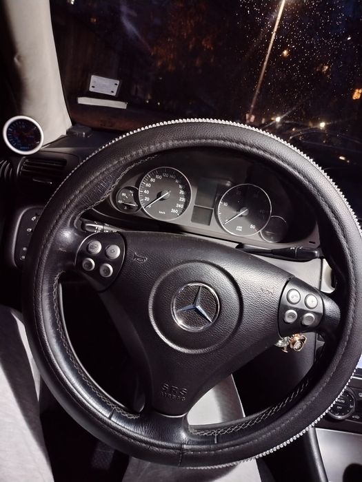 Mercedes Benz w203 coupe 2.2 cdi