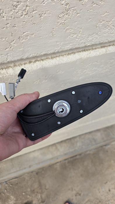 Автомобильная антена