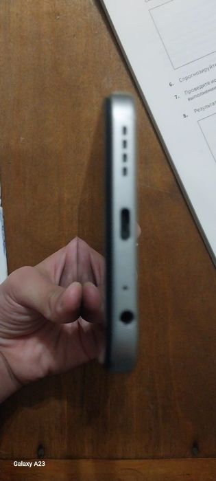 Infinix Hot 50i sotsman