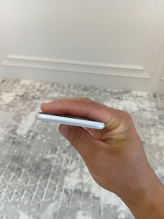 Iphone se 2020, ochilmagan