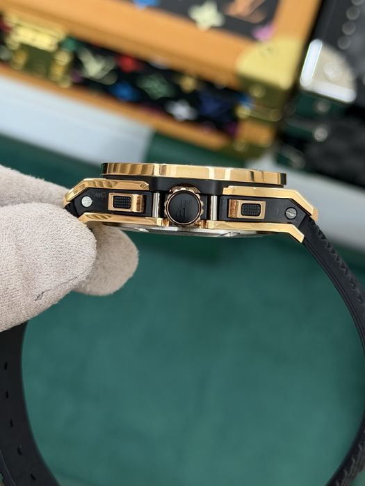 HB Big Bang Diamond 44mm Gold
