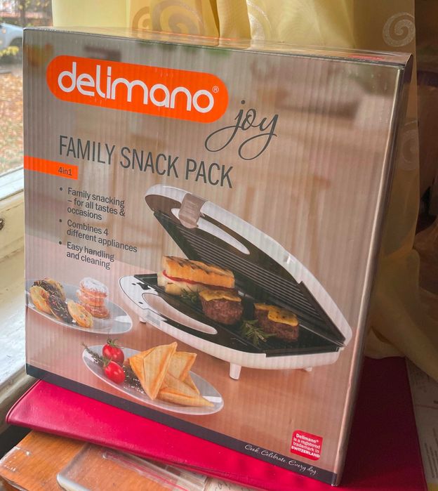 мультипекарня, точилка  ножей,  доски, кофемолка, терка,соковыжималка