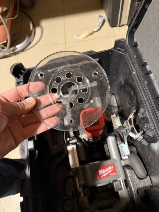 Milwaukee freza FR set complet CA NOU