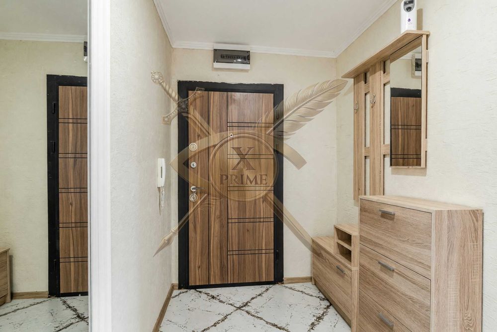 Дава се под наем Тристаен апартамент в Варна, Аспарухово - 130 кв.м за 700 € - Снимка #9