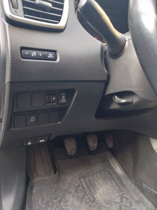 Vând Nissan Qashqai 1,7 dci all mode 4×4 A.F 2020