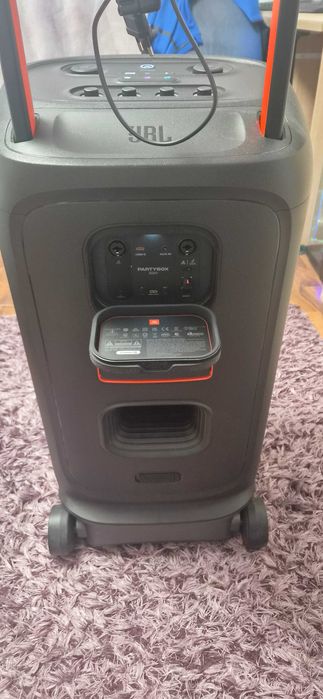 Boxa JBL Partybox 520 - Vezi anunt !