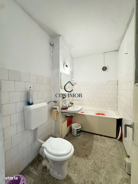 Apartament 4 camere, 80 mp, zona Centru Civic