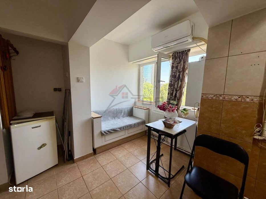 Inchiriere apartament 1 camera decomandat - Centru
