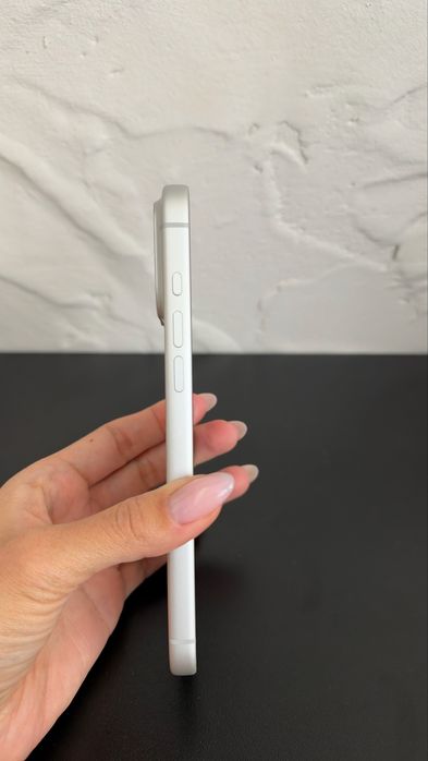 продам Iphone 17 pro Max 1tb