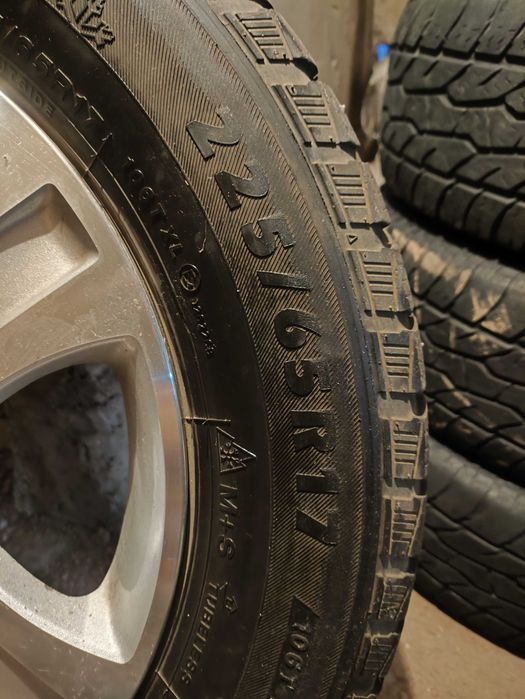 Диски с резиной Suzuki Grand Vitara оригинал