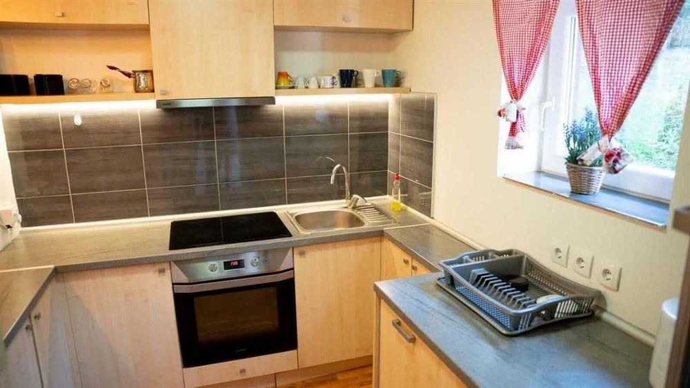 Дава се под наем Мезонет в Пловдив, Кършияка - 71 кв.м за 377.4 € - Снимка #6