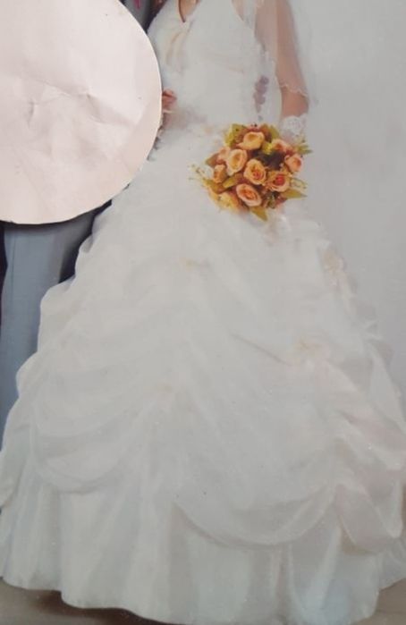 Свадебные платья