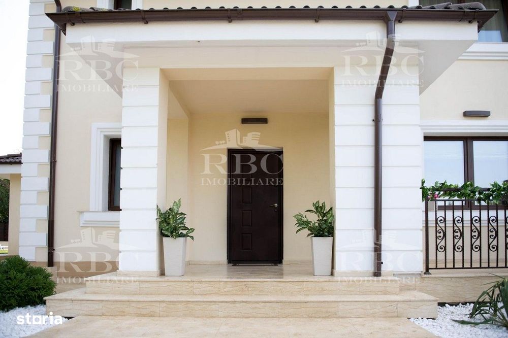 Casa ultrafinisata cu piscina in Borhanci zona Romul Ladea