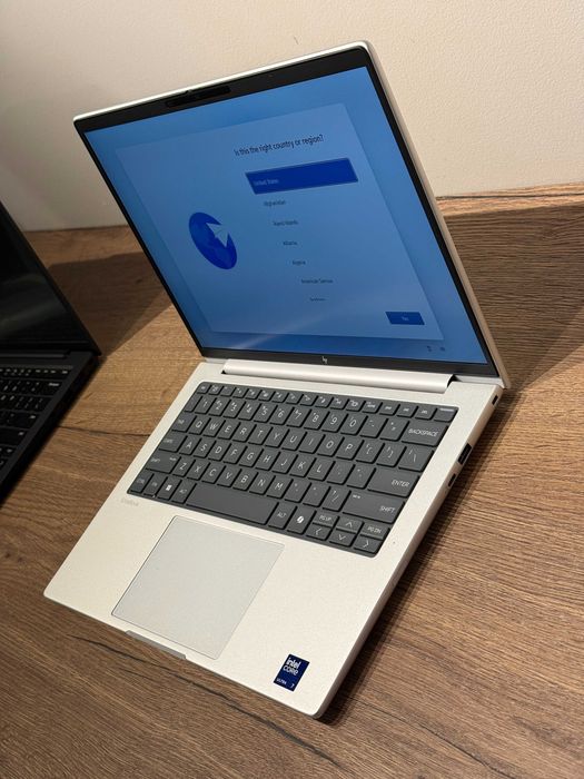 Laptop Business HP EliteBook 8 G1 14-inch Touch Intel Ultra 7 255H 64GB Ram 1TB SSD Windows 11 Pro