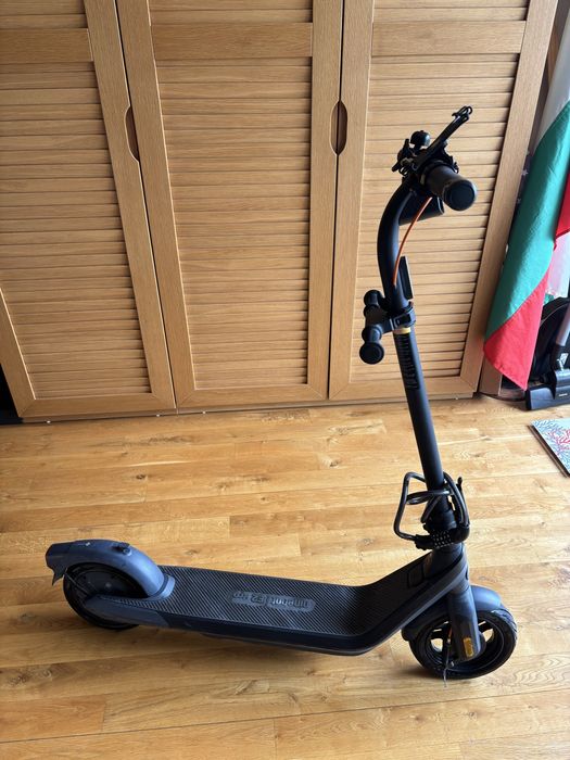 Тротинетка Ninebot E2 Pro