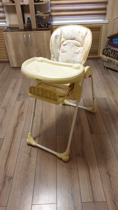 Детский столик для кормления