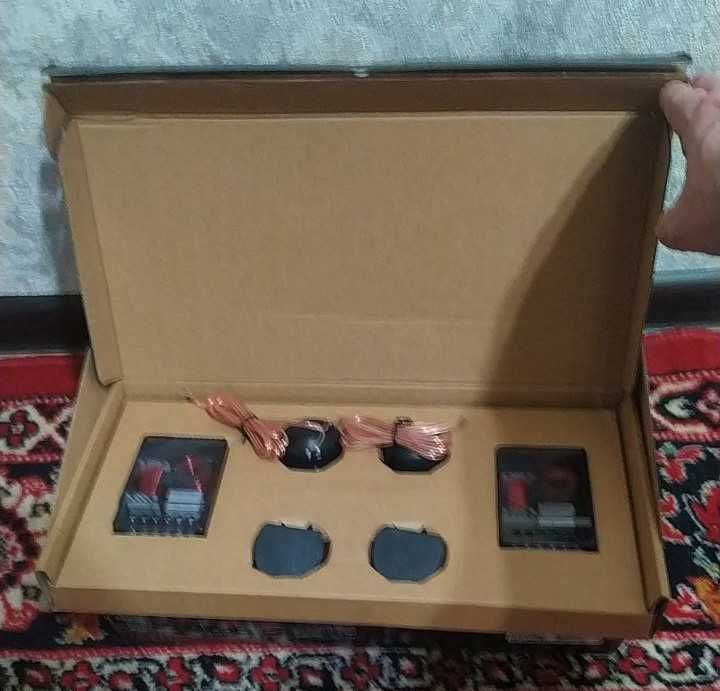 AMP PROX 6.5 — компонентная акустика 2-way, новая, комплект