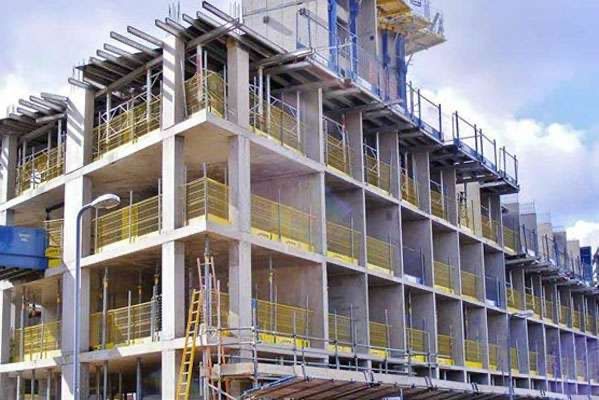 Casa la rosu 350€/mp materiale.+ manopera