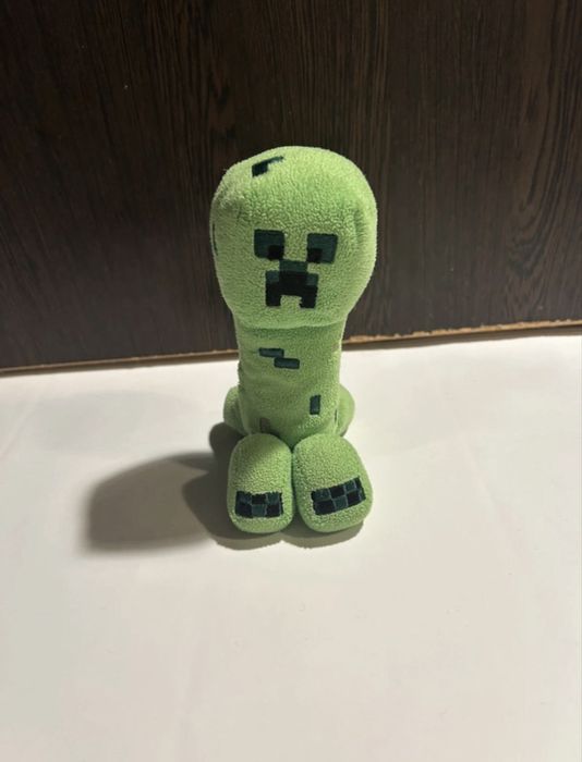 Minecraft Happy Explorer Creeper Pluș 18cm