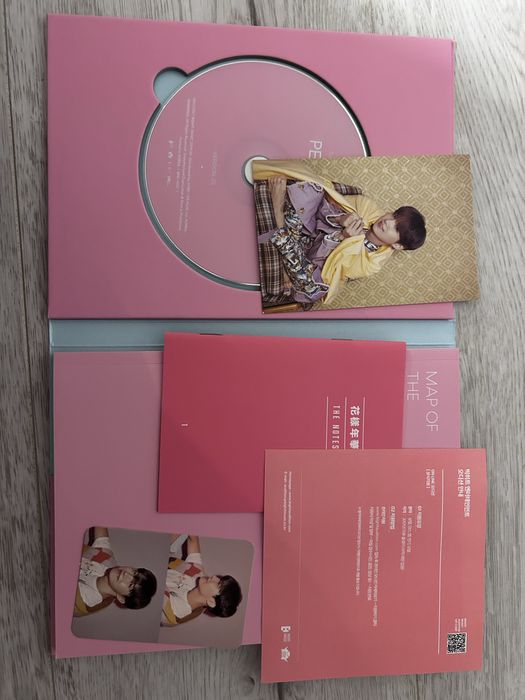 Album BTS Persona