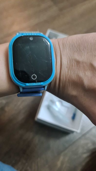 Майки телефон-часовник за дете