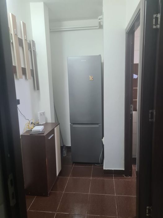 Închiriez apartament  1 camera
