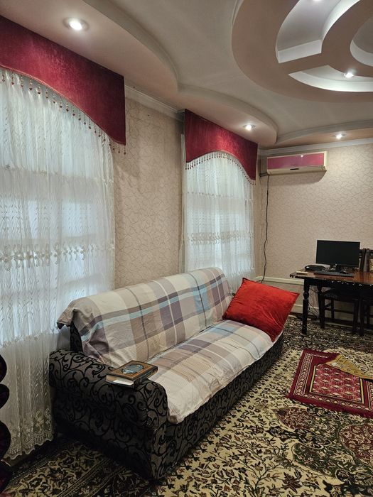 Частный дом 1,8 сотох,