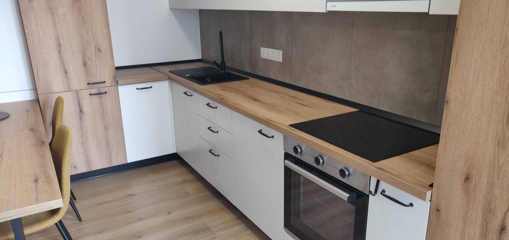 Inchiriez apartament nou 2 camere