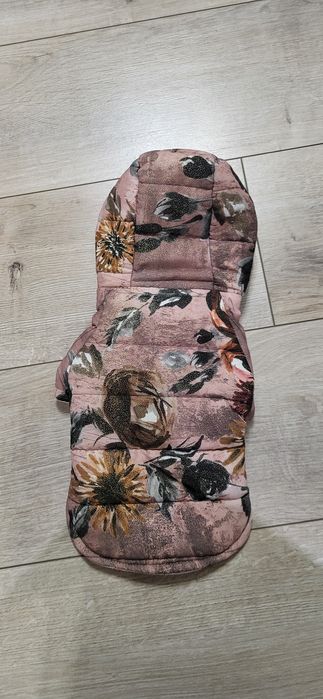 Дреха за малко куче