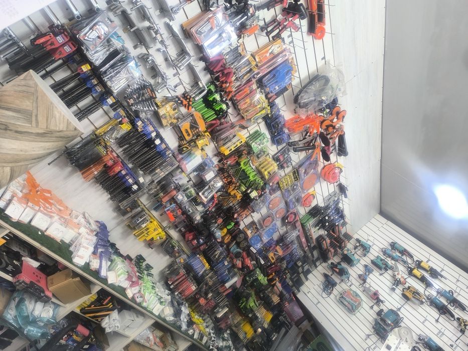 Сдаётся магазин в аренду, на улице Олтинтепа (бывшая Циалковская).