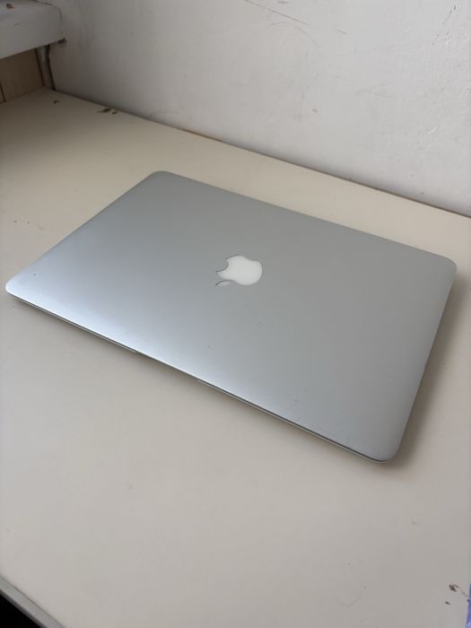 Mackbook air 2012