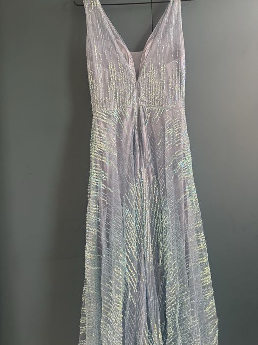 Дамска официална рокля с пайети