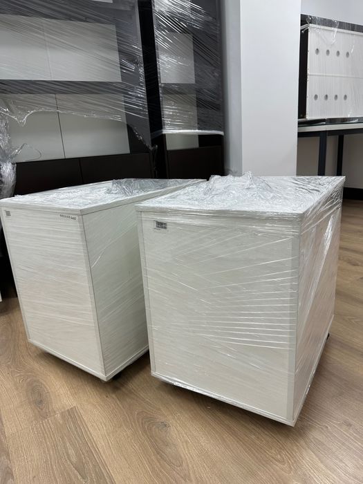 Офисные тумбы на колесиках