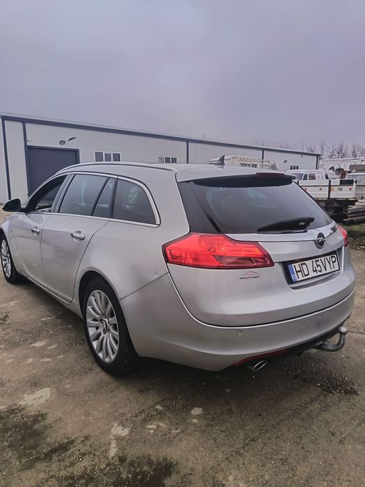 Opel Insignia  2.0