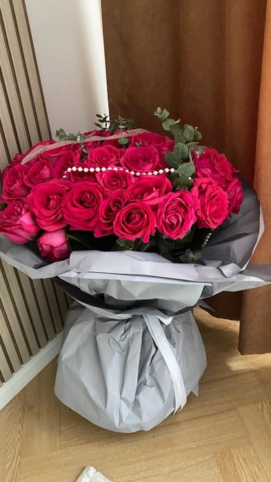 Букет цветов (49 роз)