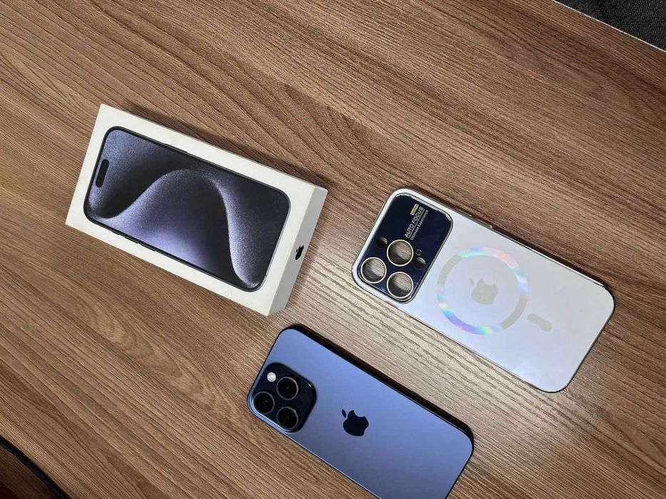 Продам iPhone 15 Pro айфон 15 про